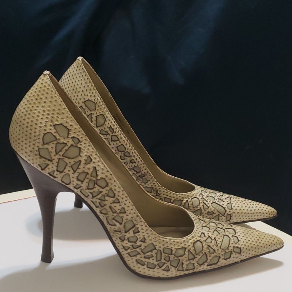 Carlos Santana Strategy heels